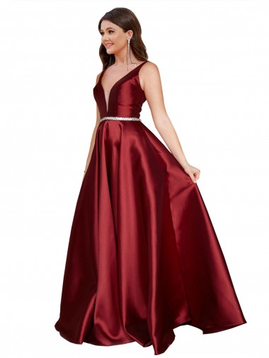 Best Sleeveless V-Back Long V-Neck A-Line Plus Size Evening Dress UK